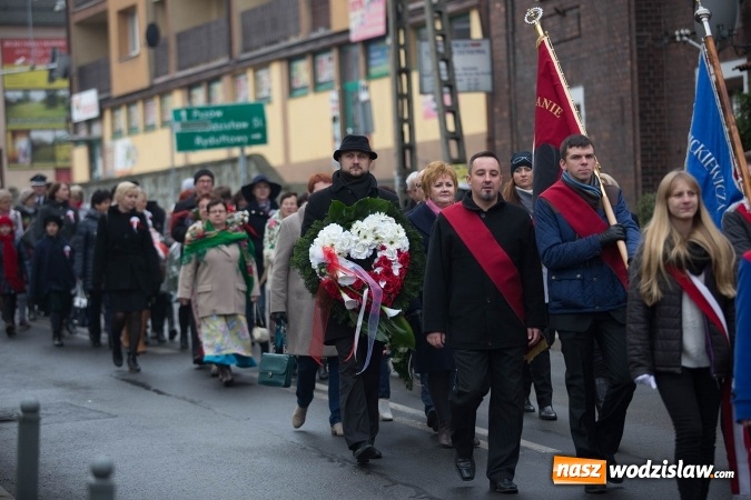 Zdjęcie w galerii na portalu naszwodzislaw.com: Zuchy, górnicy i apel o jedność. Święto Niepodległości w Radlinie  wiadomości z regionu