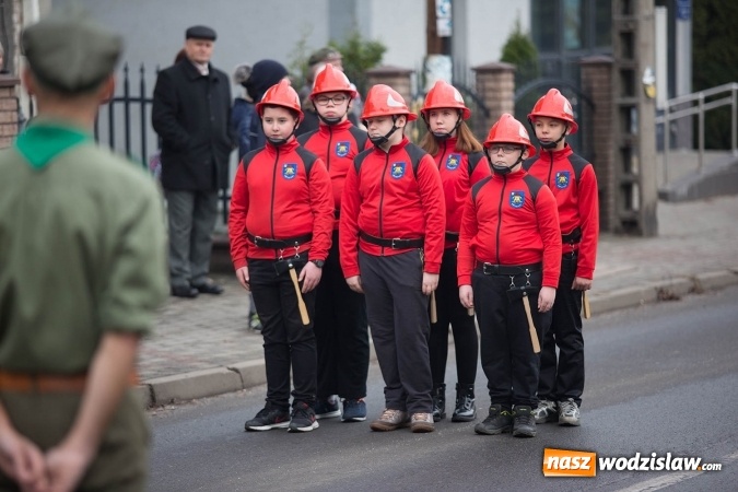 Zdjęcie w galerii na portalu naszwodzislaw.com: Zuchy, górnicy i apel o jedność. Święto Niepodległości w Radlinie  wiadomości z regionu