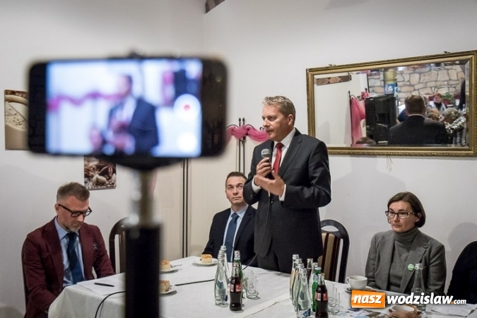 Zdjęcie w galerii na portalu naszwodzislaw.com: Smog bez granic - debata o czystym powietrzu wiadomości z regionu