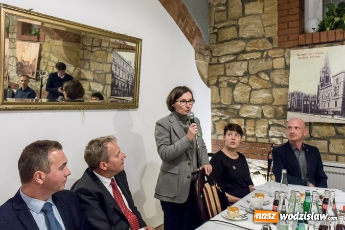 Zdjęcie w galerii na portalu naszwodzislaw.com: Smog bez granic - debata o czystym powietrzu wiadomości z regionu