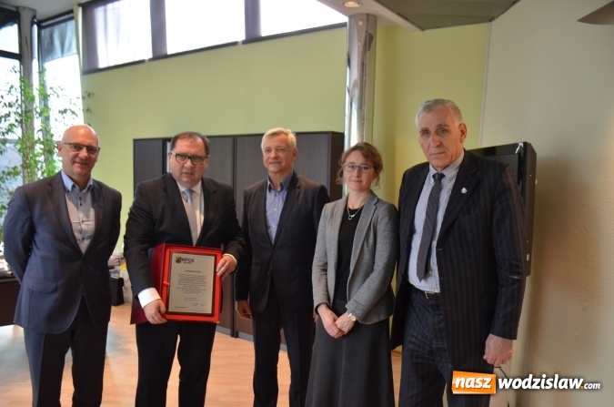 Zdjęcie w galerii na portalu naszwodzislaw.com: Podziękowania dla Funduszu  wiadomości z regionu