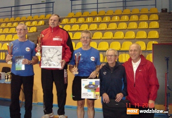 Zdjęcie w galerii na portalu naszwodzislaw.com: Dobry start zawodników Relaksu na turnieju tenisa stołowego w Radlinie  wiadomości z regionu