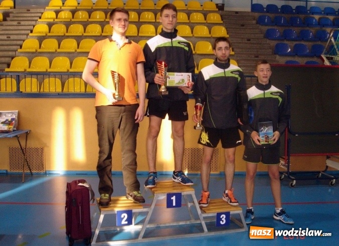 Zdjęcie w galerii na portalu naszwodzislaw.com: Dobry start zawodników Relaksu na turnieju tenisa stołowego w Radlinie  wiadomości z regionu