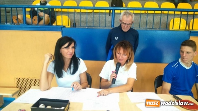 Zdjęcie w galerii na portalu naszwodzislaw.com: Dobry start zawodników Relaksu na turnieju tenisa stołowego w Radlinie  wiadomości z regionu