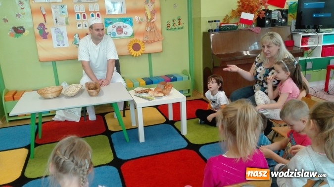 Zdjęcie w galerii na portalu naszwodzislaw.com: Od ziarenka do bochenka. Kolejne warsztaty w wodzisławskim przedszkolu nr 6 wiadomości z regionu