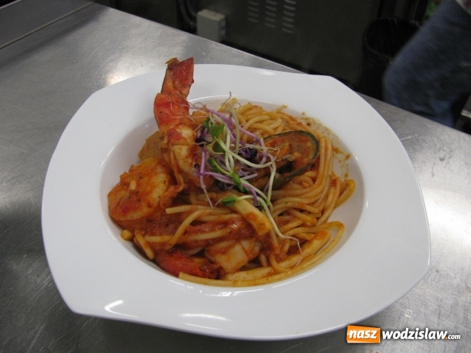 Zdjęcie w galerii na portalu naszwodzislaw.com: Carving, frutti di mare i środki czystości, czyli warsztaty Unity Line w Ekonomiku  wiadomości z regionu