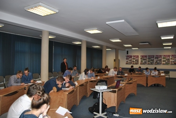 Zdjęcie w galerii na portalu naszwodzislaw.com: Powiatowy konkurs historyczny w ZST  wiadomości z regionu