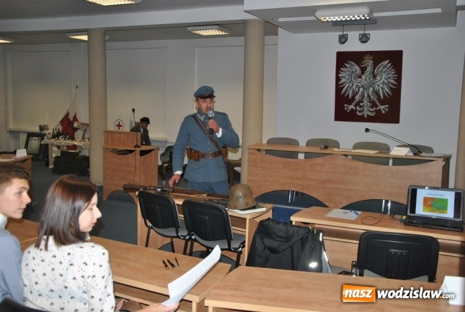 Zdjęcie w galerii na portalu naszwodzislaw.com: Powiatowy konkurs historyczny w ZST  wiadomości z regionu