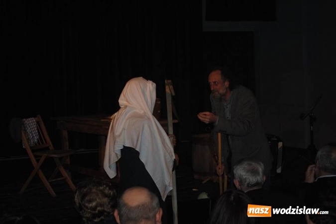 Zdjęcie w galerii na portalu naszwodzislaw.com: Scena Gołkowice pomaga Berenice. Zebrano 7 tysięcy złotych wiadomości z regionu