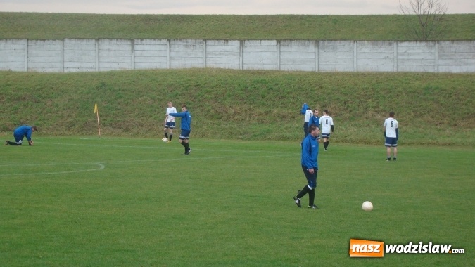 Zdjęcie w galerii na portalu naszwodzislaw.com: Wypoczynek Buków rozgromił Czarnych z Nowej Wsi wiadomości z regionu