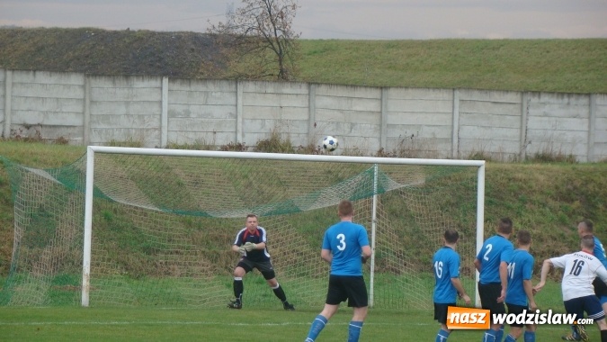 Zdjęcie w galerii na portalu naszwodzislaw.com: Wypoczynek Buków rozgromił Czarnych z Nowej Wsi wiadomości z regionu