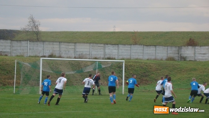 Zdjęcie w galerii na portalu naszwodzislaw.com: Wypoczynek Buków rozgromił Czarnych z Nowej Wsi wiadomości z regionu