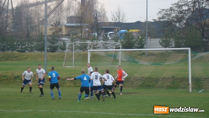 Zdjęcie w galerii na portalu naszwodzislaw.com: Wypoczynek Buków rozgromił Czarnych z Nowej Wsi wiadomości z regionu