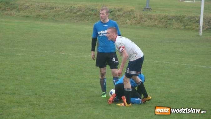 Zdjęcie w galerii na portalu naszwodzislaw.com: Wypoczynek Buków rozgromił Czarnych z Nowej Wsi wiadomości z regionu