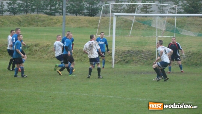 Zdjęcie w galerii na portalu naszwodzislaw.com: Wypoczynek Buków rozgromił Czarnych z Nowej Wsi wiadomości z regionu