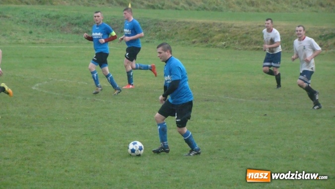 Zdjęcie w galerii na portalu naszwodzislaw.com: Wypoczynek Buków rozgromił Czarnych z Nowej Wsi wiadomości z regionu