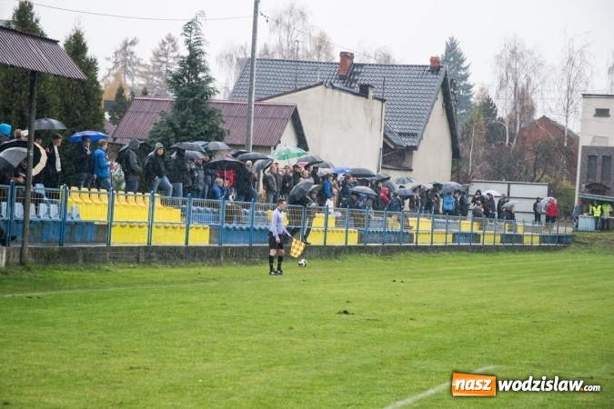 Zdjęcie w galerii na portalu naszwodzislaw.com: Naprz&oacute;d z Syryni lepszy od Lubomi w gminnych derbach wiadomości z regionu