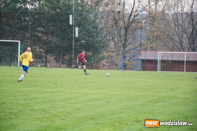 Zdjęcie w galerii na portalu naszwodzislaw.com: Naprz&oacute;d z Syryni lepszy od Lubomi w gminnych derbach wiadomości z regionu