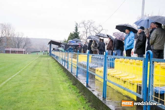 Zdjęcie w galerii na portalu naszwodzislaw.com: Naprz&oacute;d z Syryni lepszy od Lubomi w gminnych derbach wiadomości z regionu