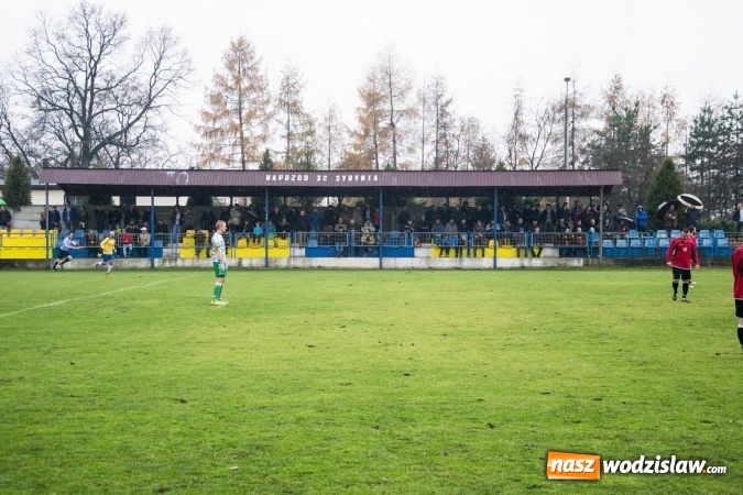 Zdjęcie w galerii na portalu naszwodzislaw.com: Naprz&oacute;d z Syryni lepszy od Lubomi w gminnych derbach wiadomości z regionu