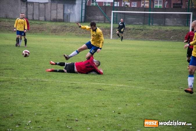 Zdjęcie w galerii na portalu naszwodzislaw.com: Naprz&oacute;d z Syryni lepszy od Lubomi w gminnych derbach wiadomości z regionu