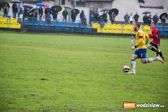 Zdjęcie w galerii na portalu naszwodzislaw.com: Naprz&oacute;d z Syryni lepszy od Lubomi w gminnych derbach wiadomości z regionu