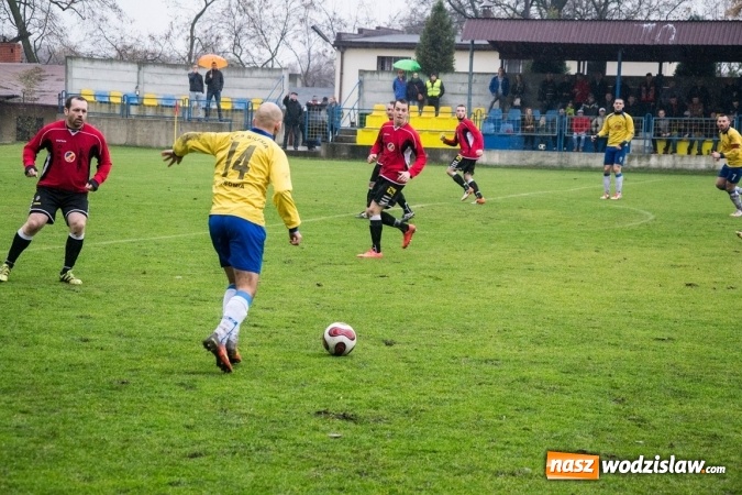 Zdjęcie w galerii na portalu naszwodzislaw.com: Naprz&oacute;d z Syryni lepszy od Lubomi w gminnych derbach wiadomości z regionu