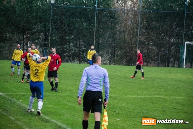 Zdjęcie w galerii na portalu naszwodzislaw.com: Naprz&oacute;d z Syryni lepszy od Lubomi w gminnych derbach wiadomości z regionu