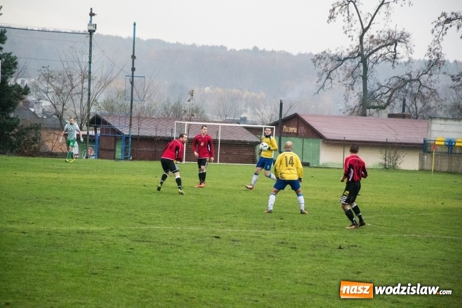 Zdjęcie w galerii na portalu naszwodzislaw.com: Naprz&oacute;d z Syryni lepszy od Lubomi w gminnych derbach wiadomości z regionu