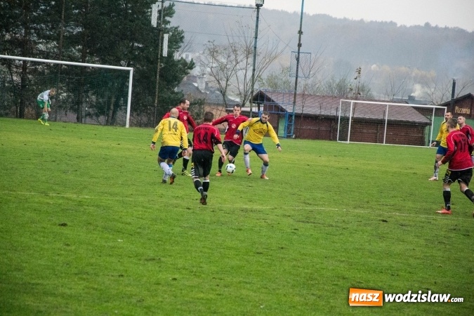 Zdjęcie w galerii na portalu naszwodzislaw.com: Naprz&oacute;d z Syryni lepszy od Lubomi w gminnych derbach wiadomości z regionu