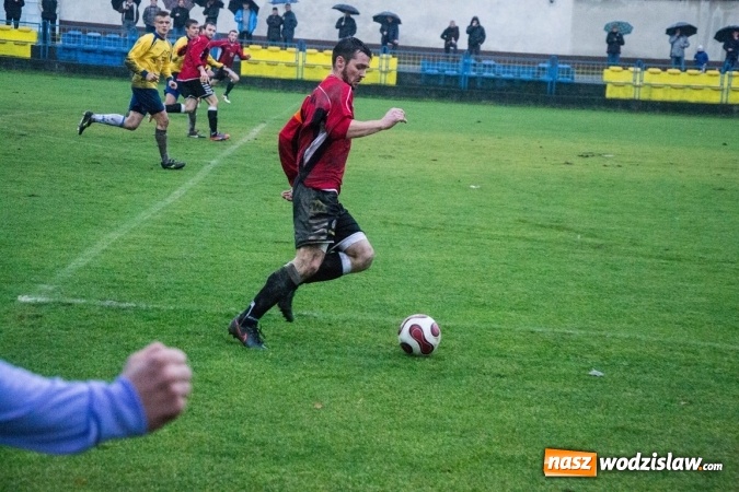 Zdjęcie w galerii na portalu naszwodzislaw.com: Naprz&oacute;d z Syryni lepszy od Lubomi w gminnych derbach wiadomości z regionu