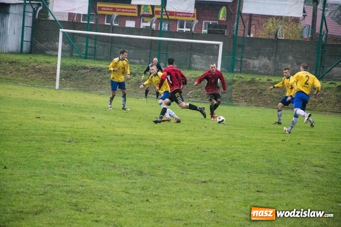 Zdjęcie w galerii na portalu naszwodzislaw.com: Naprz&oacute;d z Syryni lepszy od Lubomi w gminnych derbach wiadomości z regionu