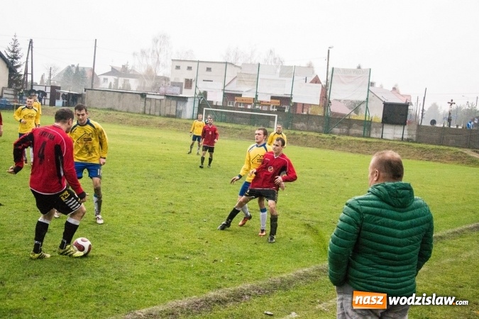 Zdjęcie w galerii na portalu naszwodzislaw.com: Naprz&oacute;d z Syryni lepszy od Lubomi w gminnych derbach wiadomości z regionu