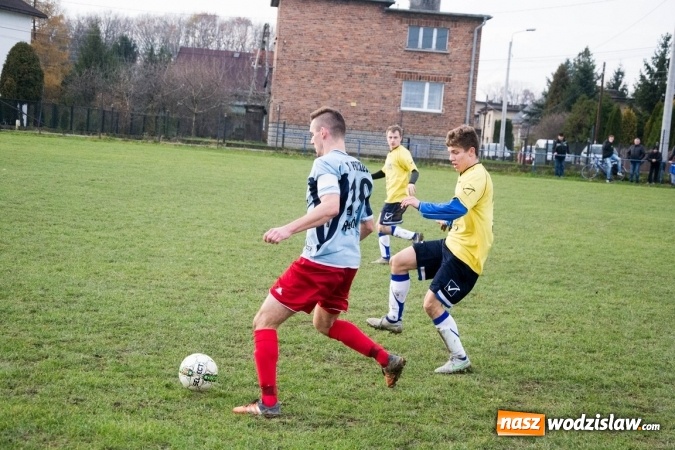 Zdjęcie w galerii na portalu naszwodzislaw.com: B klasa: Kokoszyce uległy rezerwom Rogowa wiadomości z regionu