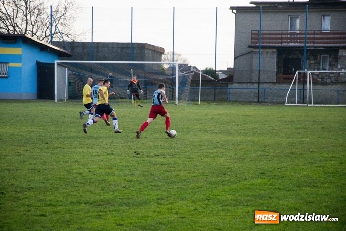 Zdjęcie w galerii na portalu naszwodzislaw.com: B klasa: Kokoszyce uległy rezerwom Rogowa wiadomości z regionu