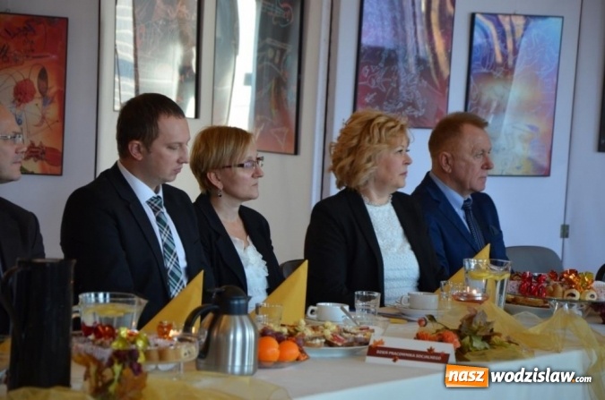 Zdjęcie w galerii na portalu naszwodzislaw.com: Pracownicy socjalni obchodzili swoje święto  wiadomości z regionu