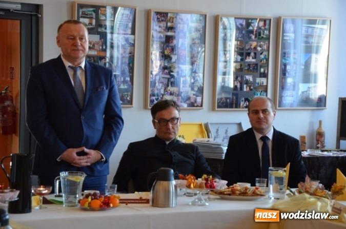 Zdjęcie w galerii na portalu naszwodzislaw.com: Pracownicy socjalni obchodzili swoje święto  wiadomości z regionu