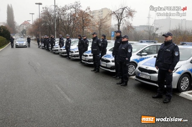 Zdjęcie w galerii na portalu naszwodzislaw.com: 15 nowych radiowozów dla śląskiej policji. Jeden z nich trafił do Wodzisławia  wiadomości z regionu