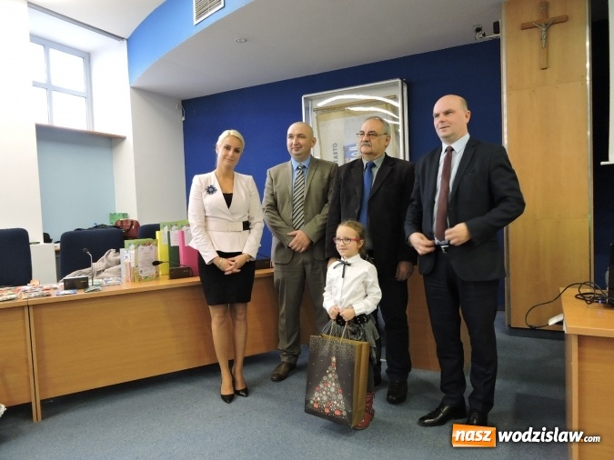 Zdjęcie w galerii na portalu naszwodzislaw.com: Częstochowskie Przedsiębiorstwo Komunalne Sp. z o.o. wręczyło nagrody laureatom konkursu 