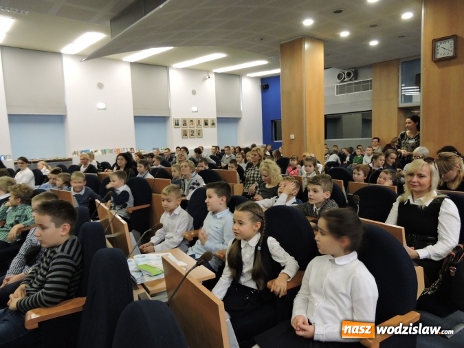 Zdjęcie w galerii na portalu naszwodzislaw.com: Częstochowskie Przedsiębiorstwo Komunalne Sp. z o.o. wręczyło nagrody laureatom konkursu 