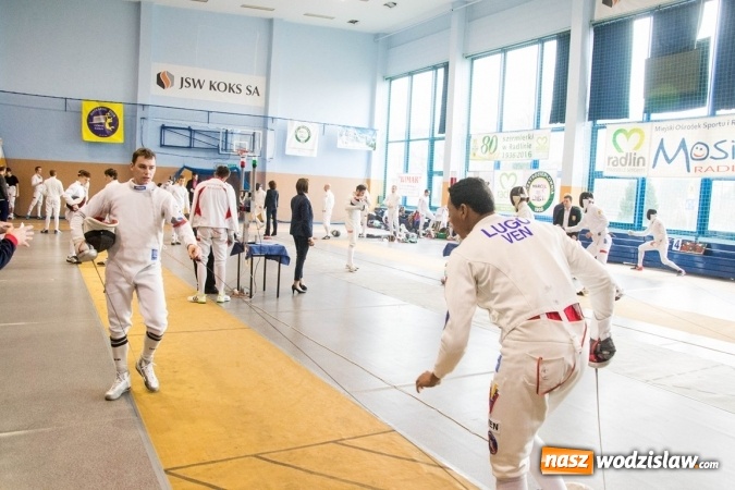 Zdjęcie w galerii na portalu naszwodzislaw.com: Najlepsi szpadziści gościli w Radlinie wiadomości z regionu