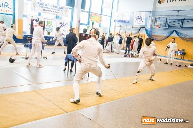 Zdjęcie w galerii na portalu naszwodzislaw.com: Najlepsi szpadziści gościli w Radlinie wiadomości z regionu