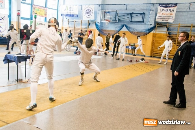 Zdjęcie w galerii na portalu naszwodzislaw.com: Najlepsi szpadziści gościli w Radlinie wiadomości z regionu