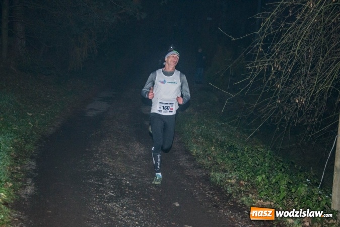 Zdjęcie w galerii na portalu naszwodzislaw.com: Czyżowice: Ponad 100 zawodników wystartowało w Biegu Wieczornym  wiadomości z regionu