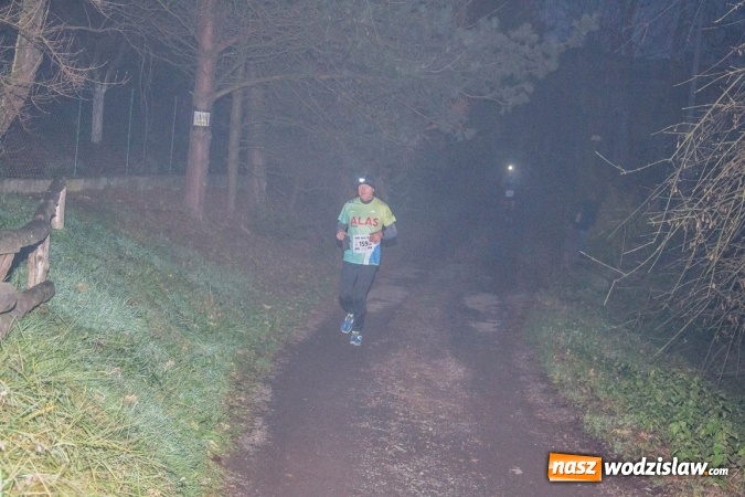 Zdjęcie w galerii na portalu naszwodzislaw.com: Czyżowice: Ponad 100 zawodników wystartowało w Biegu Wieczornym  wiadomości z regionu