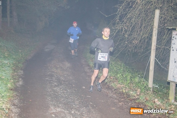 Zdjęcie w galerii na portalu naszwodzislaw.com: Czyżowice: Ponad 100 zawodników wystartowało w Biegu Wieczornym  wiadomości z regionu