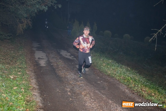 Zdjęcie w galerii na portalu naszwodzislaw.com: Czyżowice: Ponad 100 zawodników wystartowało w Biegu Wieczornym  wiadomości z regionu