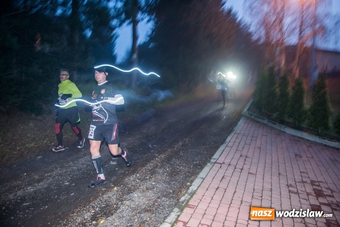 Zdjęcie w galerii na portalu naszwodzislaw.com: Czyżowice: Ponad 100 zawodników wystartowało w Biegu Wieczornym  wiadomości z regionu