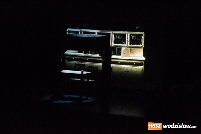 Zdjęcie w galerii na portalu naszwodzislaw.com: Projekt Mumio na deskach Rydułtowskiego Centrum Kultury  wiadomości z regionu