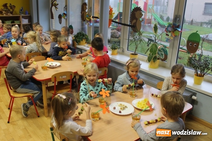 Zdjęcie w galerii na portalu naszwodzislaw.com: Rydułtowy: Przedszkolaki z Plastusiowa wybrały się na... Hawaje  wiadomości z regionu